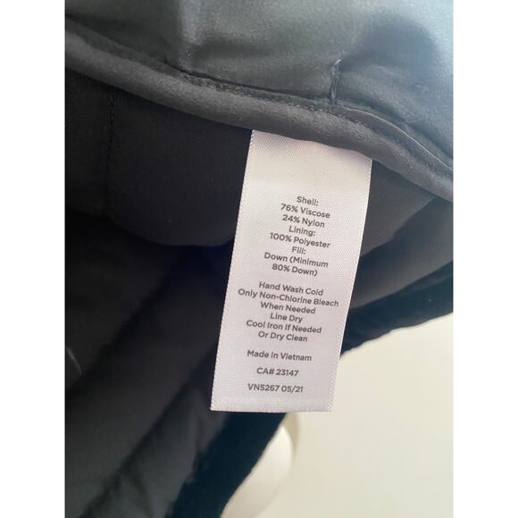 Talbots Quilted Velour Bomber Jacket Size 8 - Picture 3 of 5